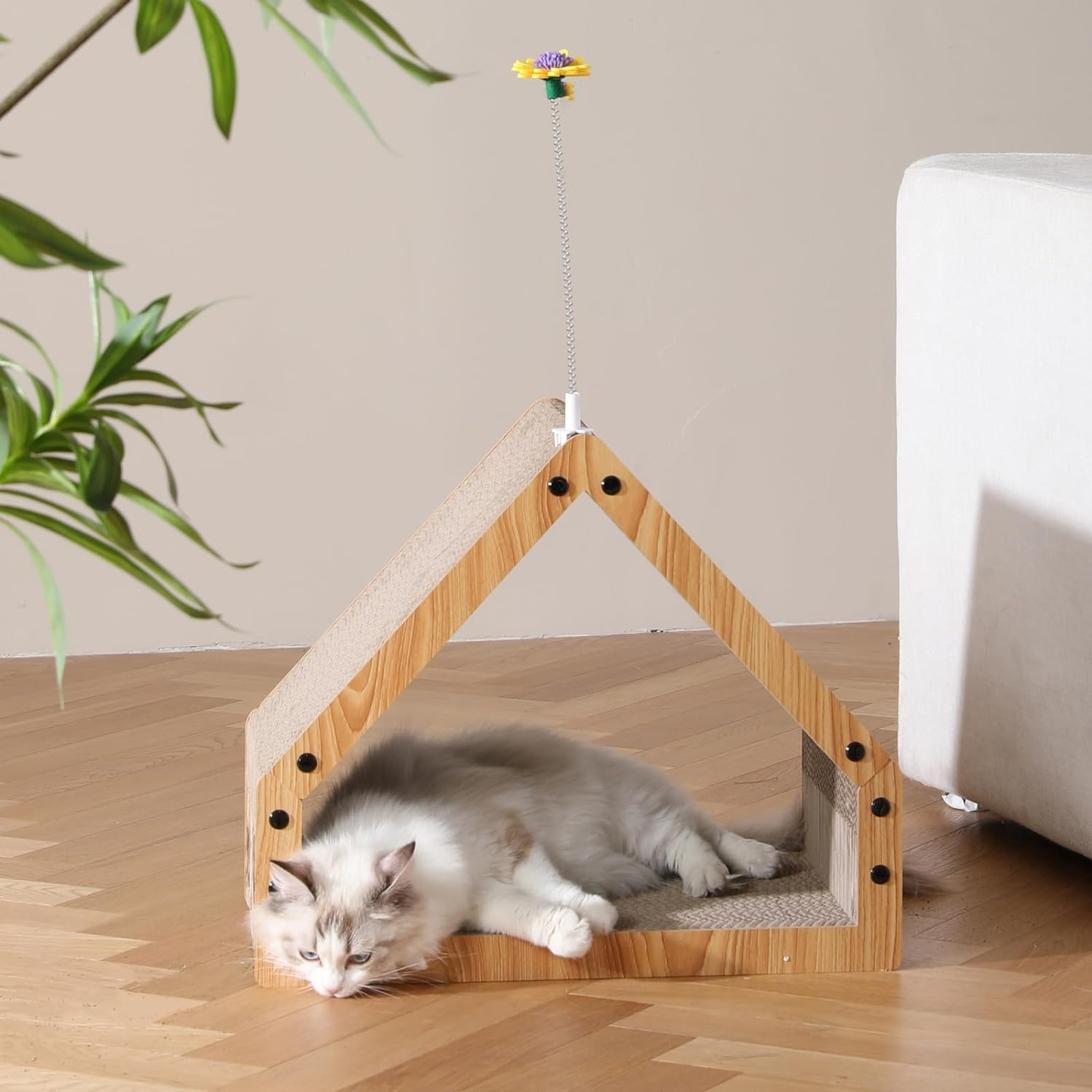 Eco-Friendly Cat Scratcher House & Bed - Durable Cardboard Haven for Cats & Kittens (16.14" Scratching Surface, 22 lbs Capacity)