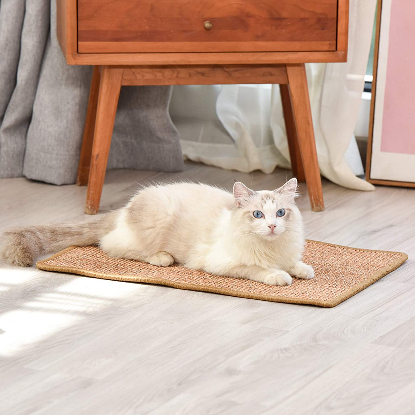 Sisal Cat Scratching Mat - Multi-Functional, Anti-Slip Protector for Furniture & Carpets (23.6" x 15.7")